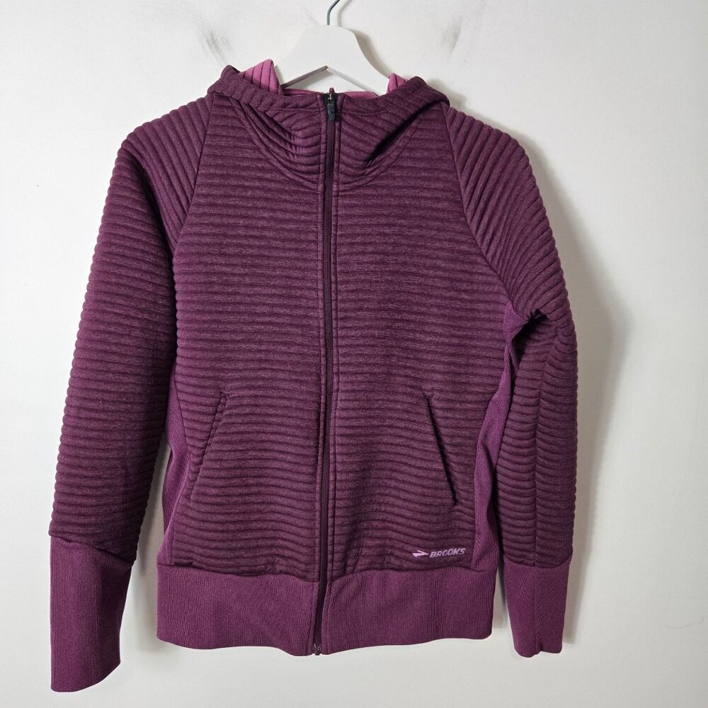 Brooks Women's Size S Fly-By Hoodie Plum Full Zip Jacket Quilted Mid-Weight